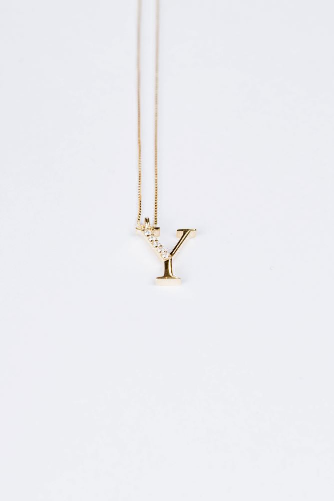 18kt Gold Initial Y with Diamons